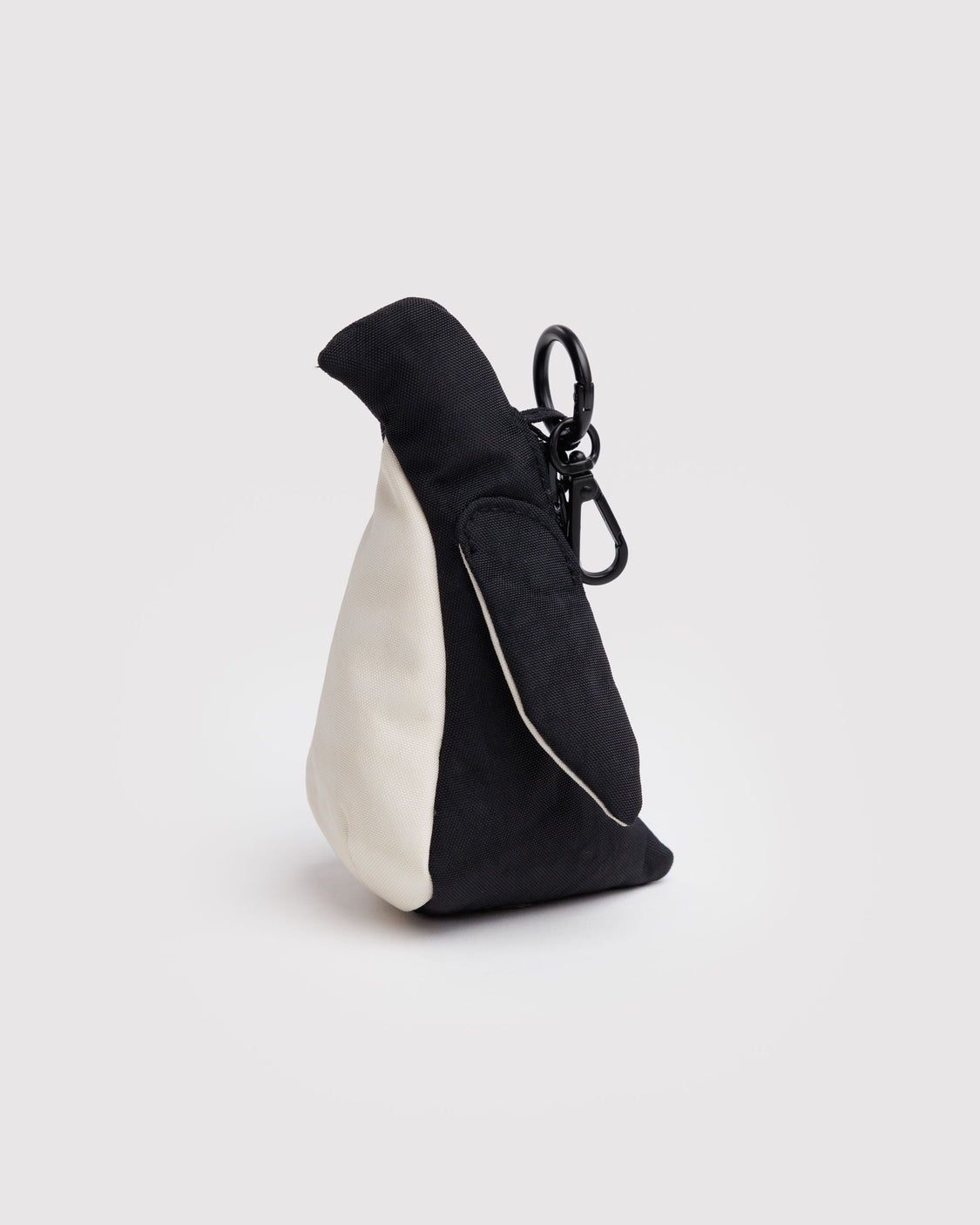 Penguin Charm G1