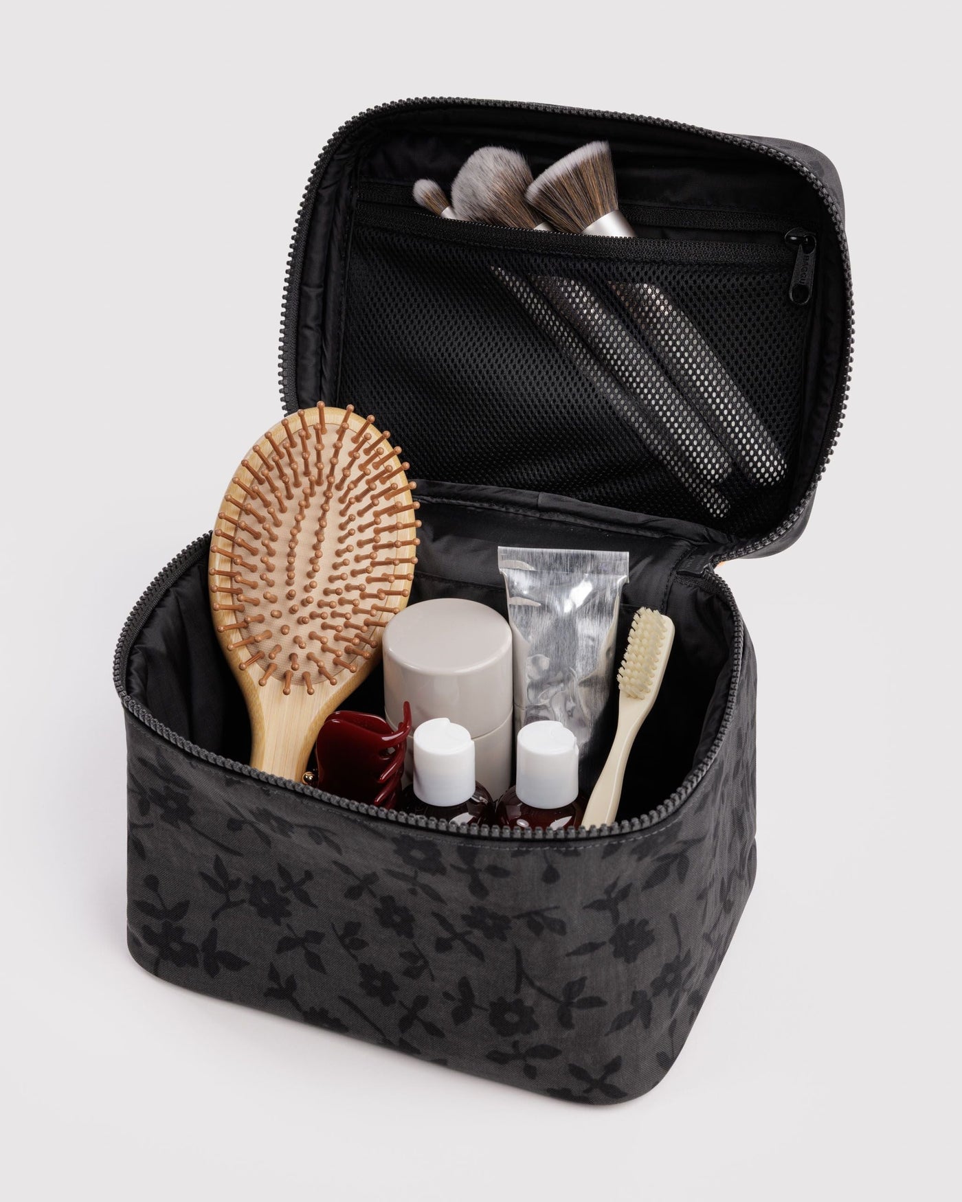 Large Cosmetic Case B7