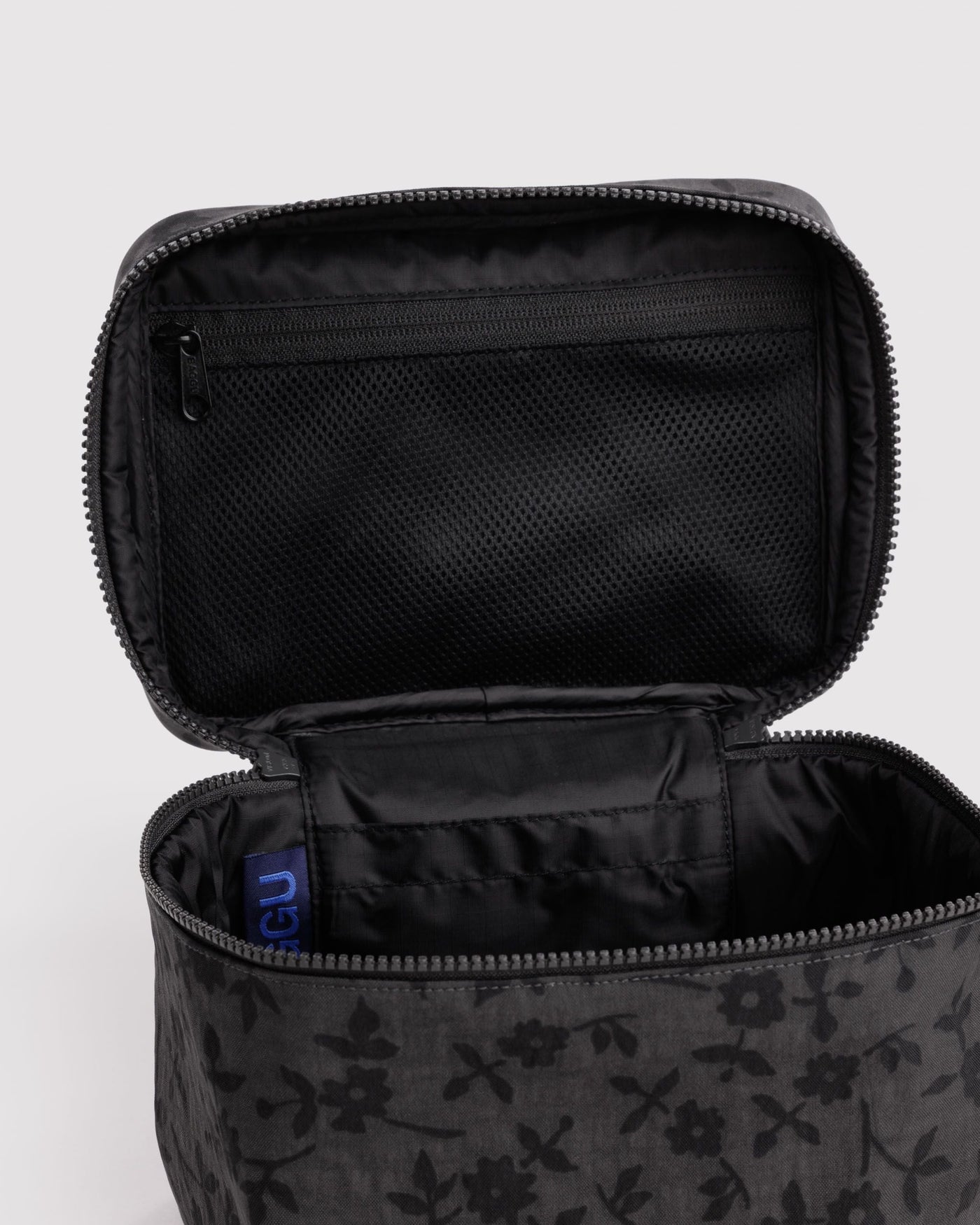 Large Cosmetic Case B7