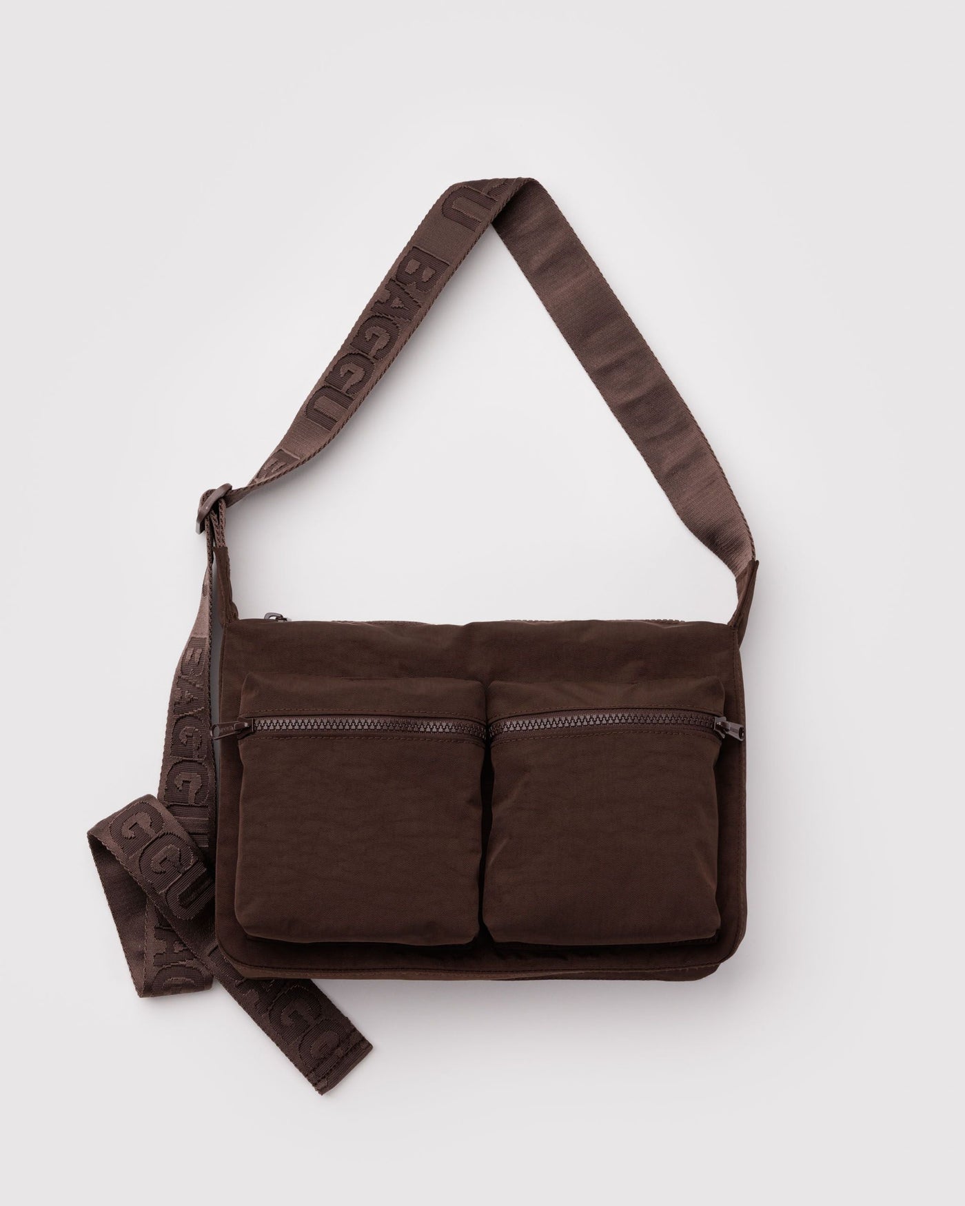Medium Cargo Crossbody R7