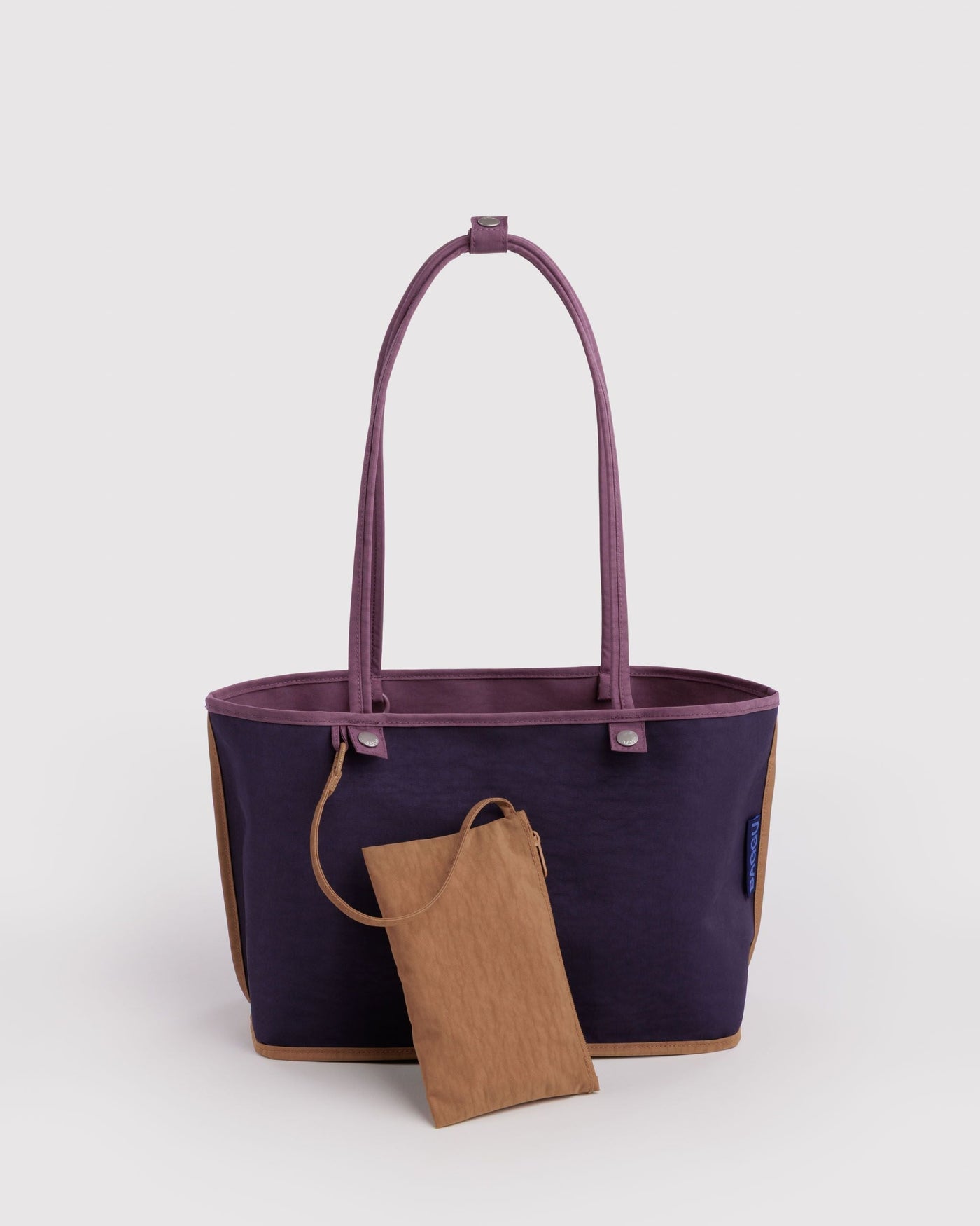 Medium Nylon Reversible Tote B5